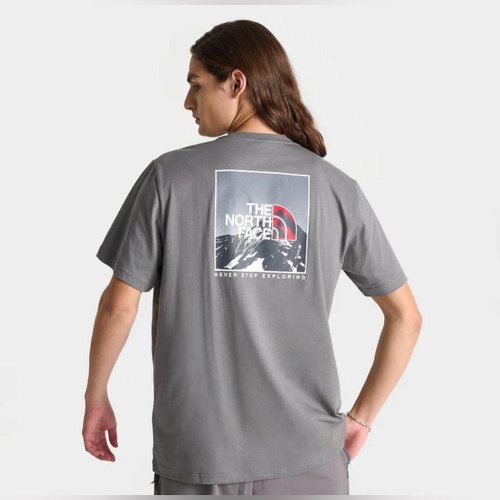 Men's The
North Face Mountain Shade T-Shirt